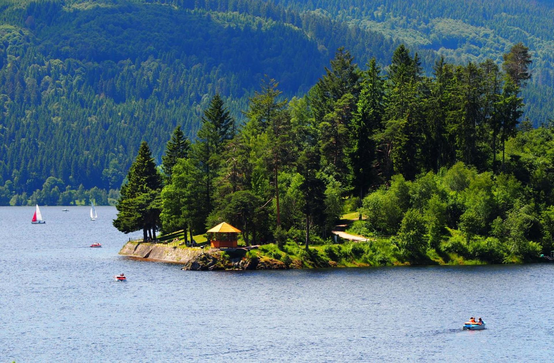 Naturidyll Am Fluss - Ferienhaus Albmatte - Grosser Garten Zum Grillen Und Entspannen-Direkt Neben Dem Radon Revitalbad Mit Sauna Und Thermalbecken Санкт-Блазін Екстер'єр фото